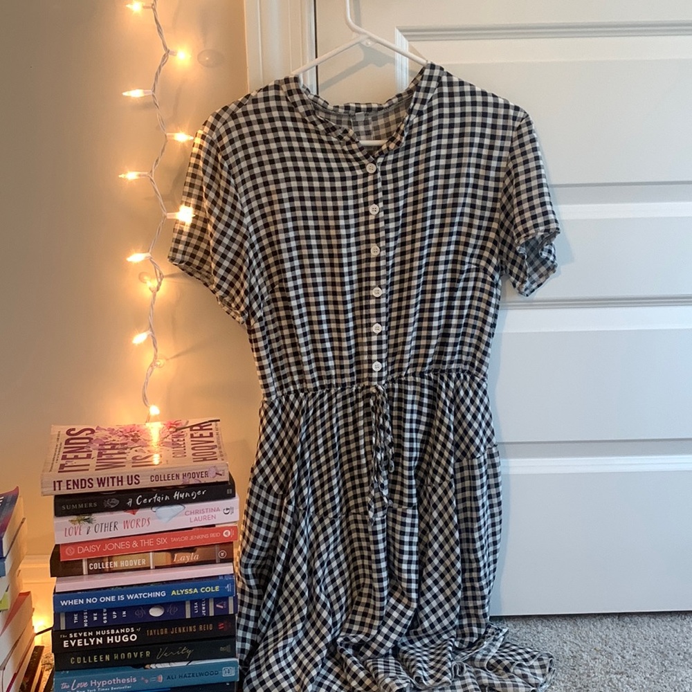 black/white plaid dress